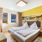 Pappelhof Apartment
