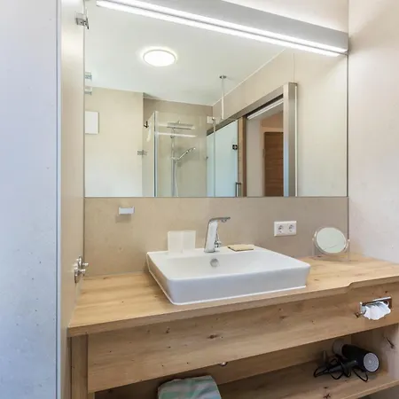 Pappelhof Landurlaub Mit Panoramablick - Motorradunterkunft Fahrradunterkunft Apartman *